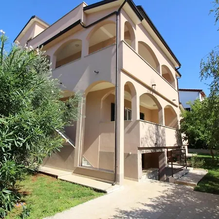 Apartamento In With One-bedroom 17