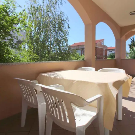 In With One-bedroom 17 Apartment Porec